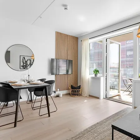 Apartment High Standard In Center *